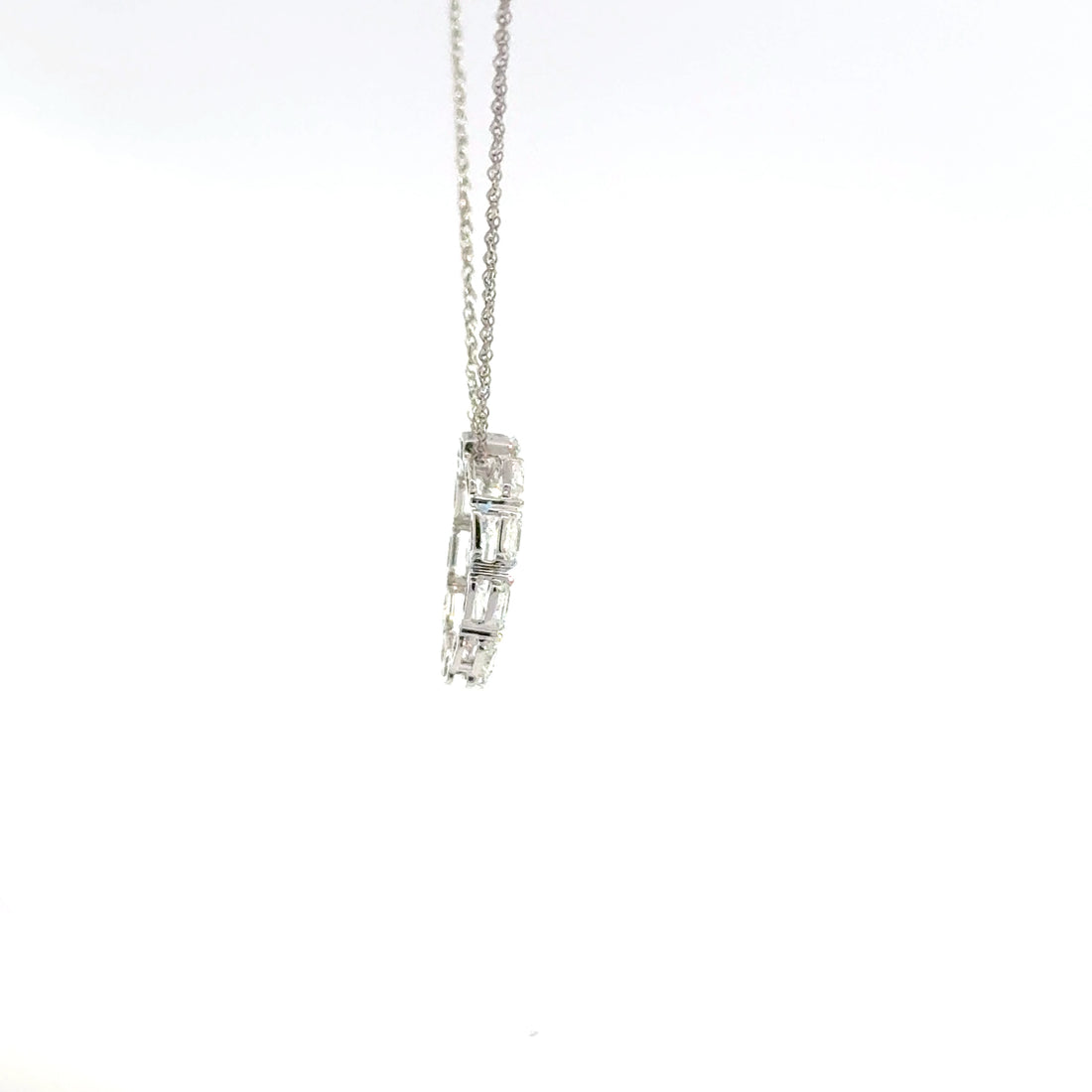 0.84 CTW Lab-Grown Diamond Emerald Circle Necklace