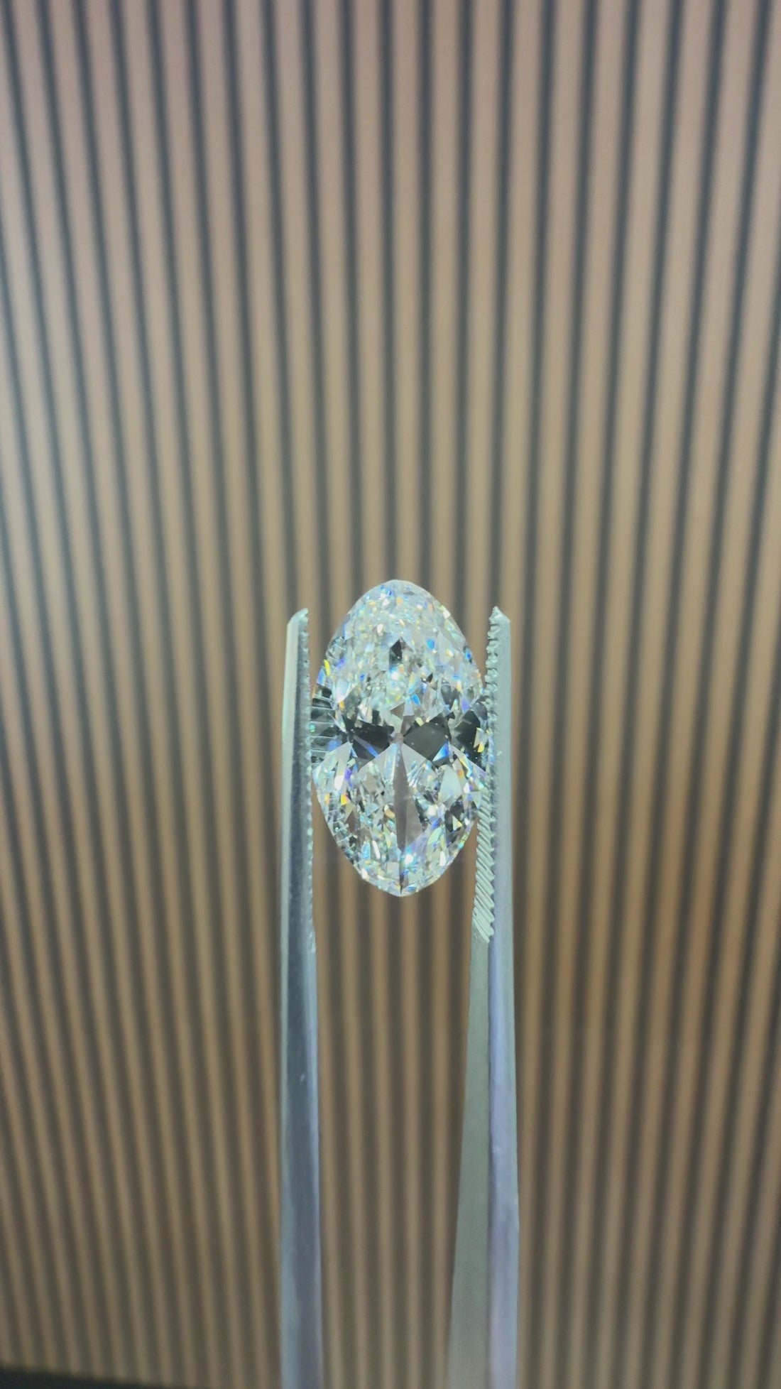 3.39 CT Moval Lab-Grown Diamond — E/VVS1 (IGI)